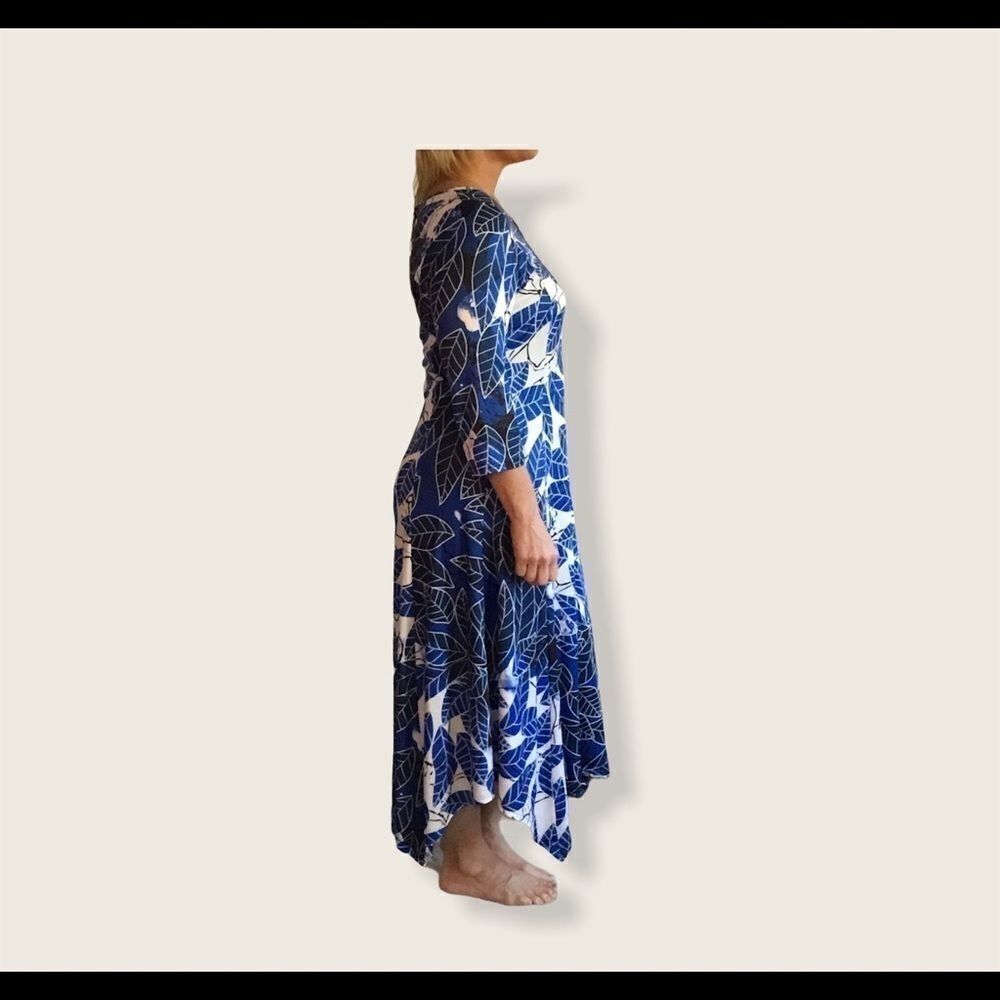 ASYMMETRIC HEM MIDI DRESS - Picture 4 of 10